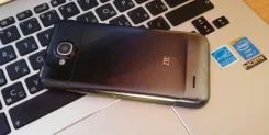 ZTE Grand Era. �/� ����