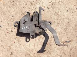 Замок капота. Toyota Vista, CV40, CV43, SV40, SV41, SV42, SV43 Toyota Camry, CV40, CV43, SV40, SV41, SV42, SV43 Двигатели: 3CT, 3SFE, 4SFE