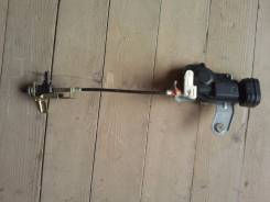 Замок лючка бензобака. Toyota Aristo, JZS160, JZS161 Двигатели: 2JZGE, 2JZGTE