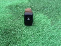 Кнопка включения обогрева. Subaru Legacy, BD4, BG7, BD5, BG9, BG3, BG4, BG5, BD2, BD3, BGA, BGB, BD9, BGC, BG2 Двигатели: EJ20D, EJ22E, EJ20H, EJ20E...