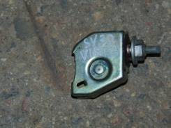 Замок топливного бака. Toyota Vista, SV30 Двигатель 4SFE