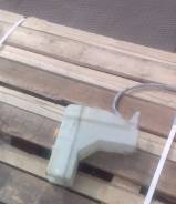 Расширительный бачок. Nissan Sunny, SB15, QB15, FNB15, FB15, JB15, B15 Nissan AD, VGY11, VY11, VHB11, VB11, VENY11, VFY11, VHNY11, VEY11 Nissan AD Van...
