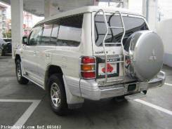 Mitsubishi Pajero. V45W, 6G74