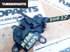 Замок капота. Nissan Fairlady Z, CZ32, GCZ32, GZ32, Z32 Nissan Fairlady Nissan 300ZX Двигатели: VG30DTT, VG30DETT