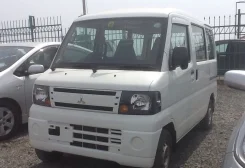 Mitsubishi Minicab. 4G83 ����