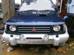 Ободок фары. Mitsubishi Pajero, V26C, V26WG, V26W Двигатель 4M40