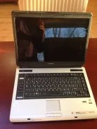 Toshiba Satellite. WiFi: 1, Bluetooth: 1 ����