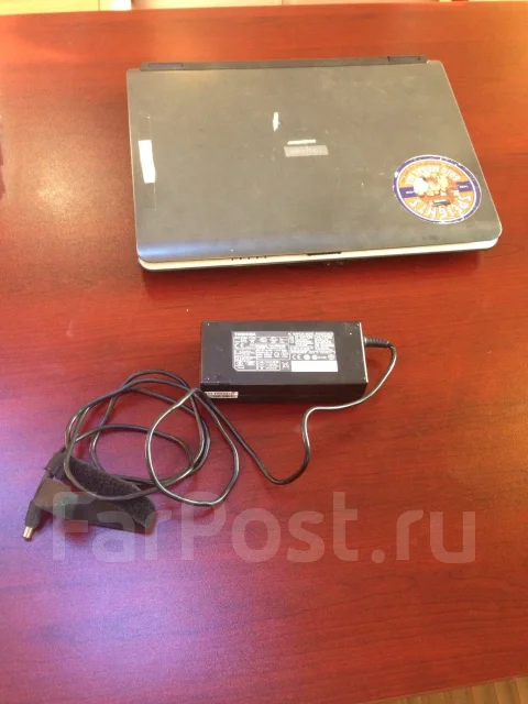 Toshiba Satellite. WiFi: 1, Bluetooth: 1 ����