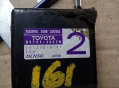 Кнопка управления дверями. Toyota Aristo, JZS160, JZS161 Двигатели: 2JZGE, 2JZGTE