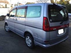 Nissan Serena. 24