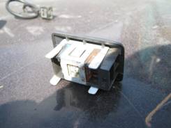 Кнопка. Toyota Sprinter, AE91, AE95 Toyota Sprinter Carib, AE95, AE95G Toyota Corolla, AE91, AE91G, AE95