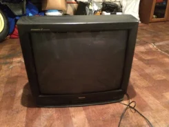 Toshiba. 21" CRT (���)