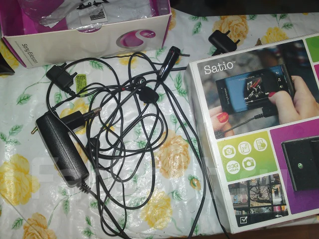 Sony Ericsson Satio ����