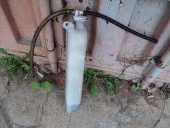 Расширительный бачок. Mitsubishi Pajero, H65W, H66W, H67W, H76W, H77W Mitsubishi Pajero Pinin Mitsubishi Pajero iO, H61W, H62W, H65W, H66W, H67W, H71W...