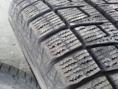 Bridgestone Blizzak Revo2. Зимние, без шипов, 2010 год, износ: 10%, 4 шт