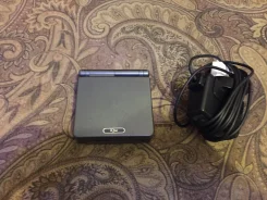 Nintendo Game Boy Advance SP ����