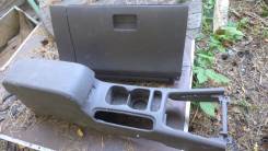 Подлакотник между сиденьями Nissan Bluebird 96-2001г. в. Nissan Bluebird, EU14, HU14, HNU14, ENU14, SU14, QU14