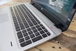 HP Pavilion m6-1060er. 250����, ��� 3072 ��, ���� 500���, WiFi: 1, Bluetooth: 1, ����������� �� 5��. ����
