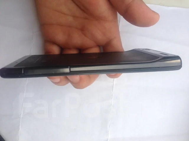 Motorola RAZR XT910 ����