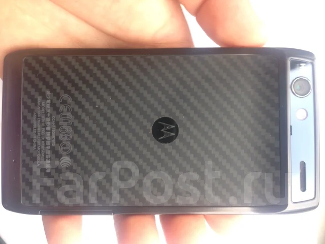 Motorola RAZR XT910 ����