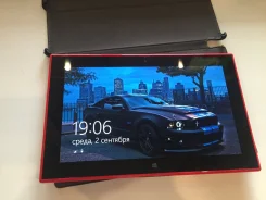 Nokia Lumia 2520 ����