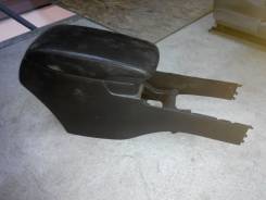 Подлокотник. Toyota Camry, ACV40, AHV40, ASV40, CV40, GSV40, SV40
