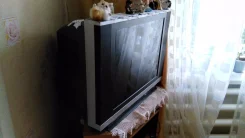 Hitachi. CRT (���)