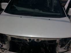 Капот. Nissan Elgrand, AVWE50
