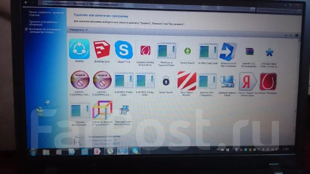 Samsung 350V5C. 240����, ��� 6 ��, ���� 500���, WiFi: 1, Bluetooth: 1, ����������� �� 18��. ����
