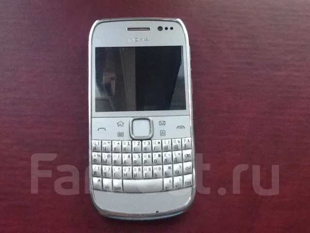 Nokia E6. �/� ����