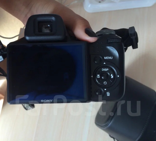 Sony Cyber-shot DSC-HX1. 10 - 14.9 ��, ���: 14� � ����� ����