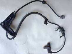 Датчик abs. Toyota: Nadia, Ipsum, Corona, Caldina, Carina, Gaia, Picnic Двигатели: 3SFSE, 3SFE, 3CTE, 2CT, 4AFE, 7AFE, 2C, 3SGTE, 4SFE, 3CE, 3SGE, 5EF...