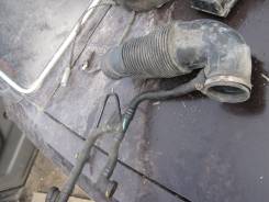 Патрубок воздухозаборника. Peugeot 206