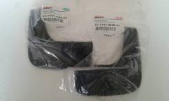 Брызговики. Toyota Yaris, NCP11, NCP12 Toyota Echo, NCP12, NCP11 Toyota Platz, SCP11, NCP12, NCP16 Двигатели: 1NZFE, 2NZFE, 1SZFE