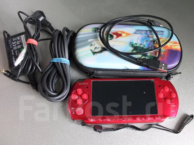 Sony PlayStation Portable 3000 ����