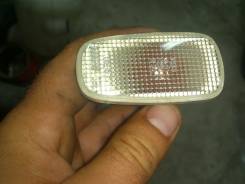 Повторитель поворота в крыло. Toyota Wish, ANE11, ANE11W Двигатель 1AZFSE