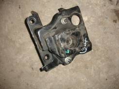 Подушка коробки передач. Toyota Prius, NHW20