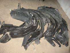 Подкрылок. Nissan Wingroad, WHNY10, WFNY10, WHY10, WEY10, WFY10