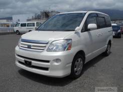 Toyota Noah. R60 RESTYLE