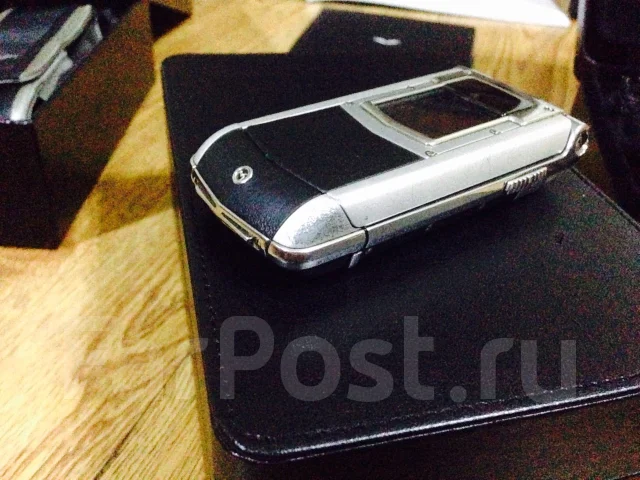 Vertu Constellation. �/� ����