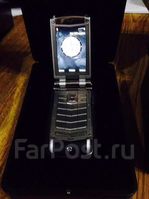 Vertu Constellation. �/� ����