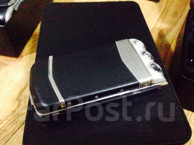 Vertu Constellation. �/� ����