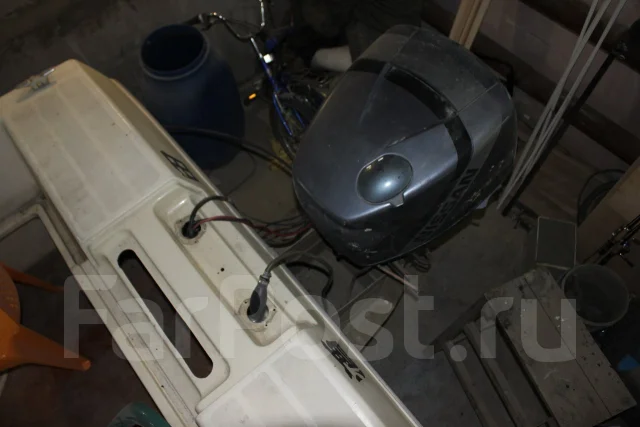 Nissan. 1990 ���, ����� 5,6��., ��������� ���������, 140��.�., ������ ����
