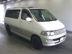 Toyota Regius. KCH40. ��� �����