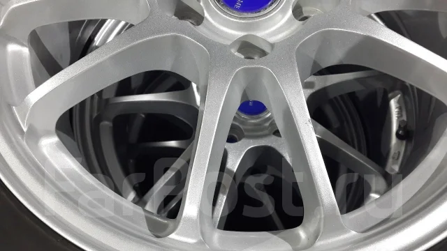 Starform Basel. 7.0x17", 5x114.3, ET45 ����