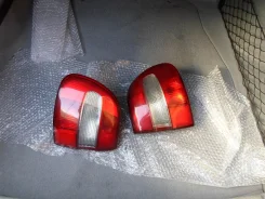 Volvo V40 ����