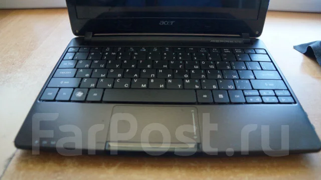 Acer Aspire One 722-C68kk. 1����, ��� 2048 ��, ���� 320���, WiFi: 1, Bluetooth: 1, ����������� �� 4��. ����