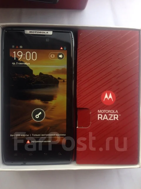 Motorola RAZR XT910 ����