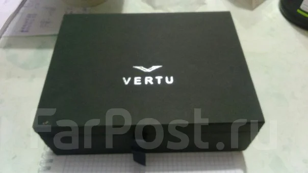 Vertu Signature. ����� ����