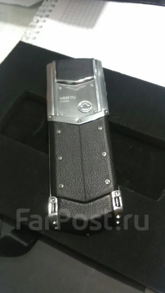 Vertu Signature. ����� ����